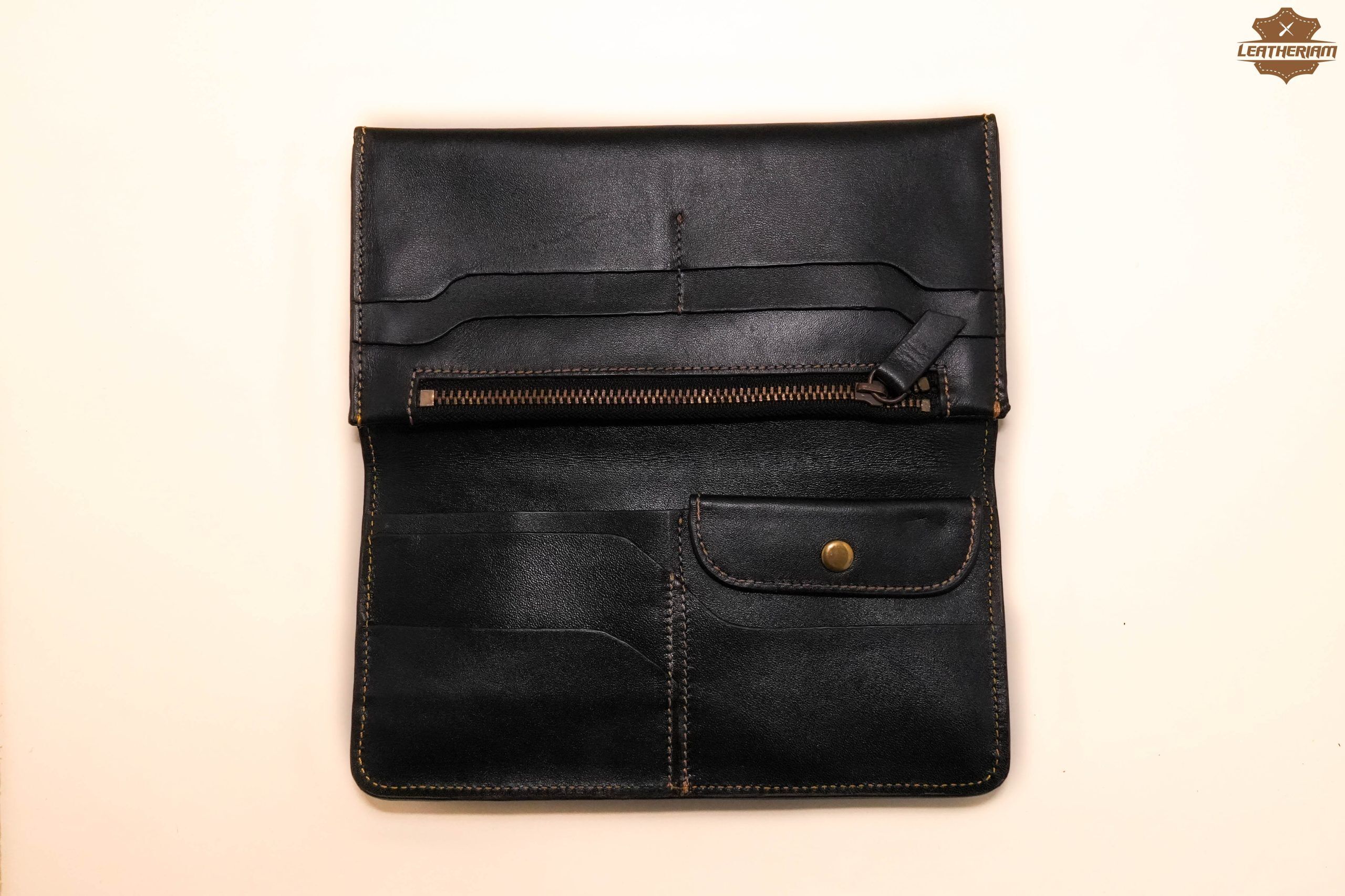 Premium Black - Image 6